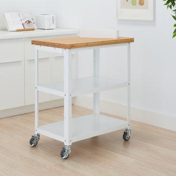 A white Trinity Basics 32